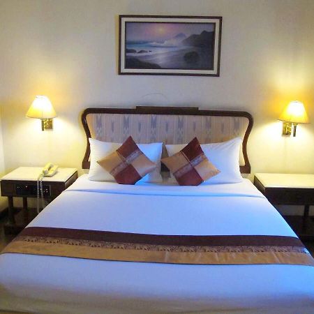 Lee Gardens Hotel Hat Yai Esterno foto