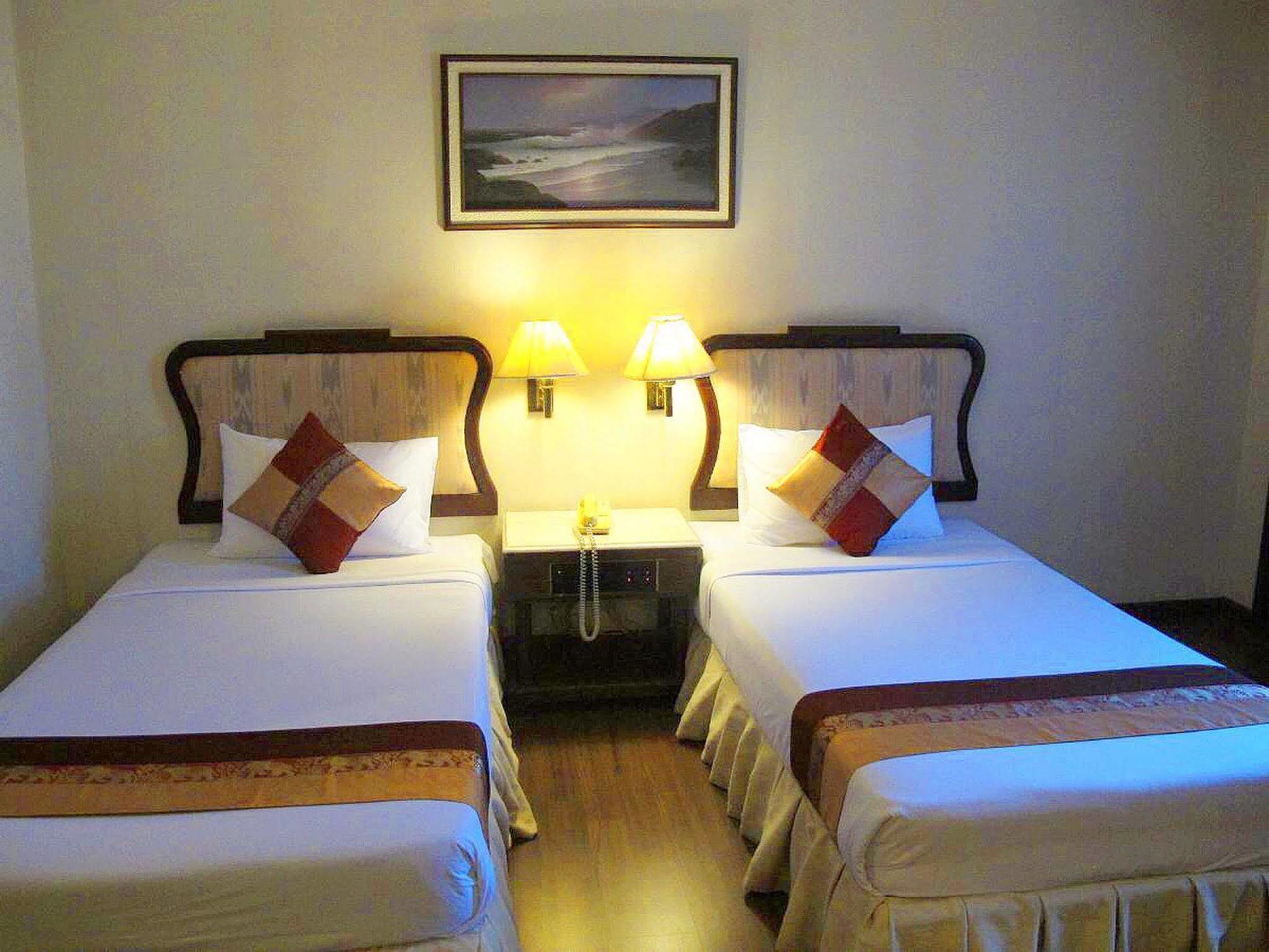 Lee Gardens Hotel Hat Yai Esterno foto
